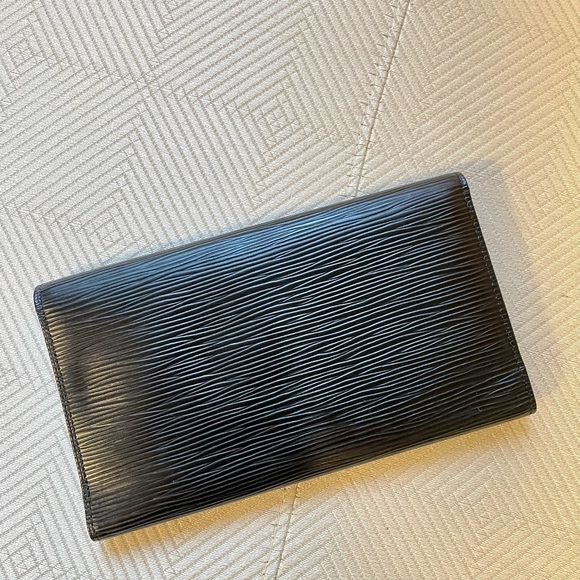 Louis Vuitton Epi Porte Leather wallet - Picture 2 of 3